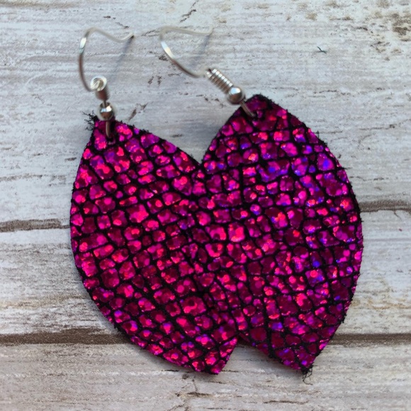 Handcrafted Genuine Leather Earrings - Picture 4 of 8